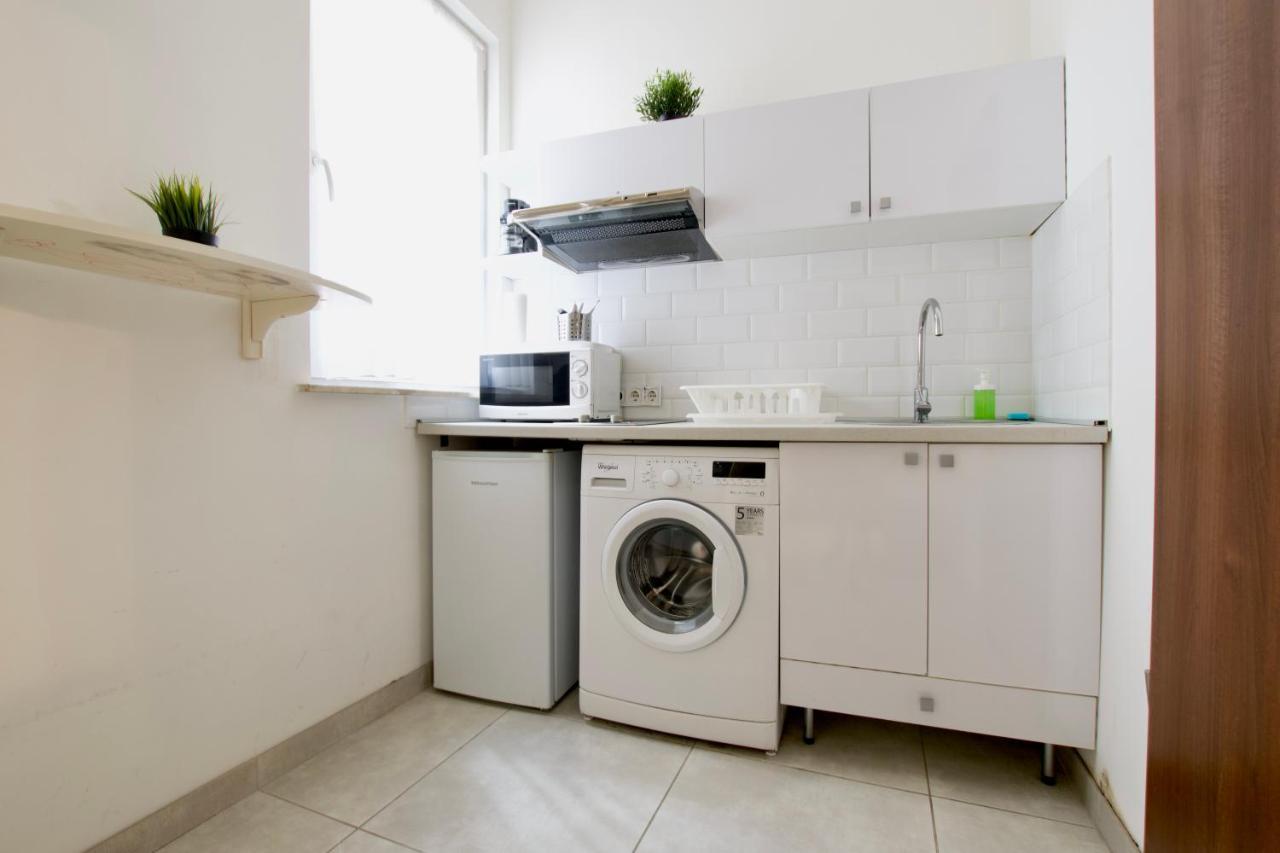 Premium Apartments By Hi5 - Astoria Square Budapest Ngoại thất bức ảnh