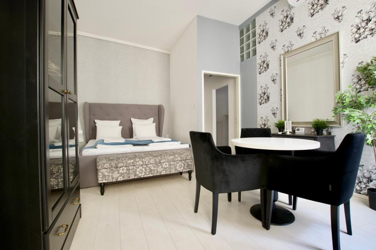 Premium Apartments By Hi5 - Astoria Square Budapest Ngoại thất bức ảnh