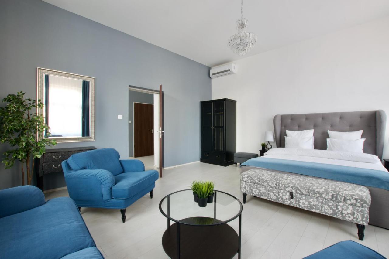 Premium Apartments By Hi5 - Astoria Square Budapest Ngoại thất bức ảnh