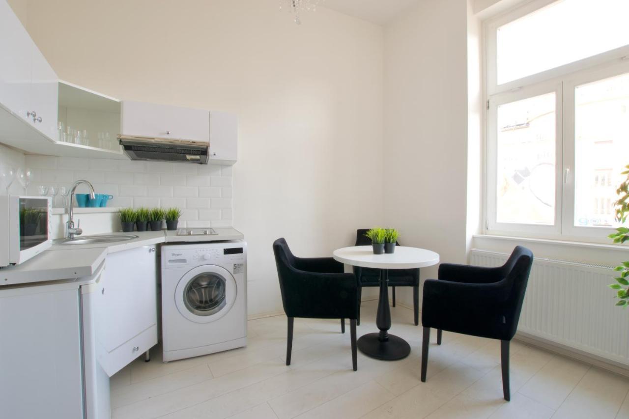 Premium Apartments By Hi5 - Astoria Square Budapest Ngoại thất bức ảnh
