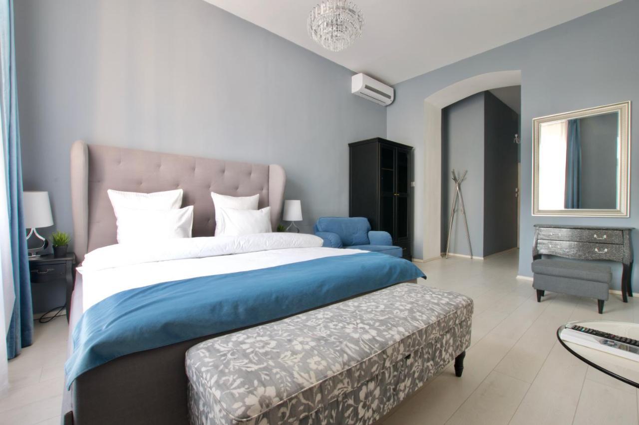 Premium Apartments By Hi5 - Astoria Square Budapest Ngoại thất bức ảnh